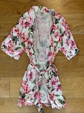Show Me Your MuMu Pink Floral Kimono Robe